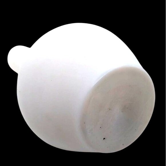 Vintage White Satin Opaline Hand Blown Glass Vase Painted Gold Floral Design - Picture 6 of 7